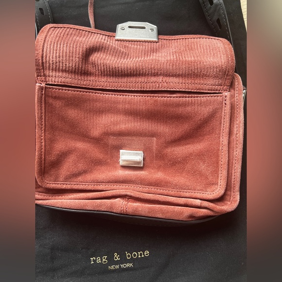 🎉🎀🎊Host Pick 🎊🎉🎀 NWOT Rag & Bone Small Field Messenger Suede Bag - Picture 15 of 16